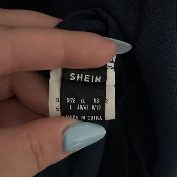 Brand new L navy blouse - Picture 2 of 2